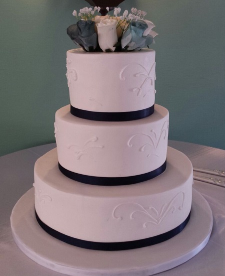 Simply Fondant Cheap Silk Roses Wedding Cake