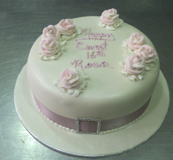 Rosa Sweet Sixteen Cake