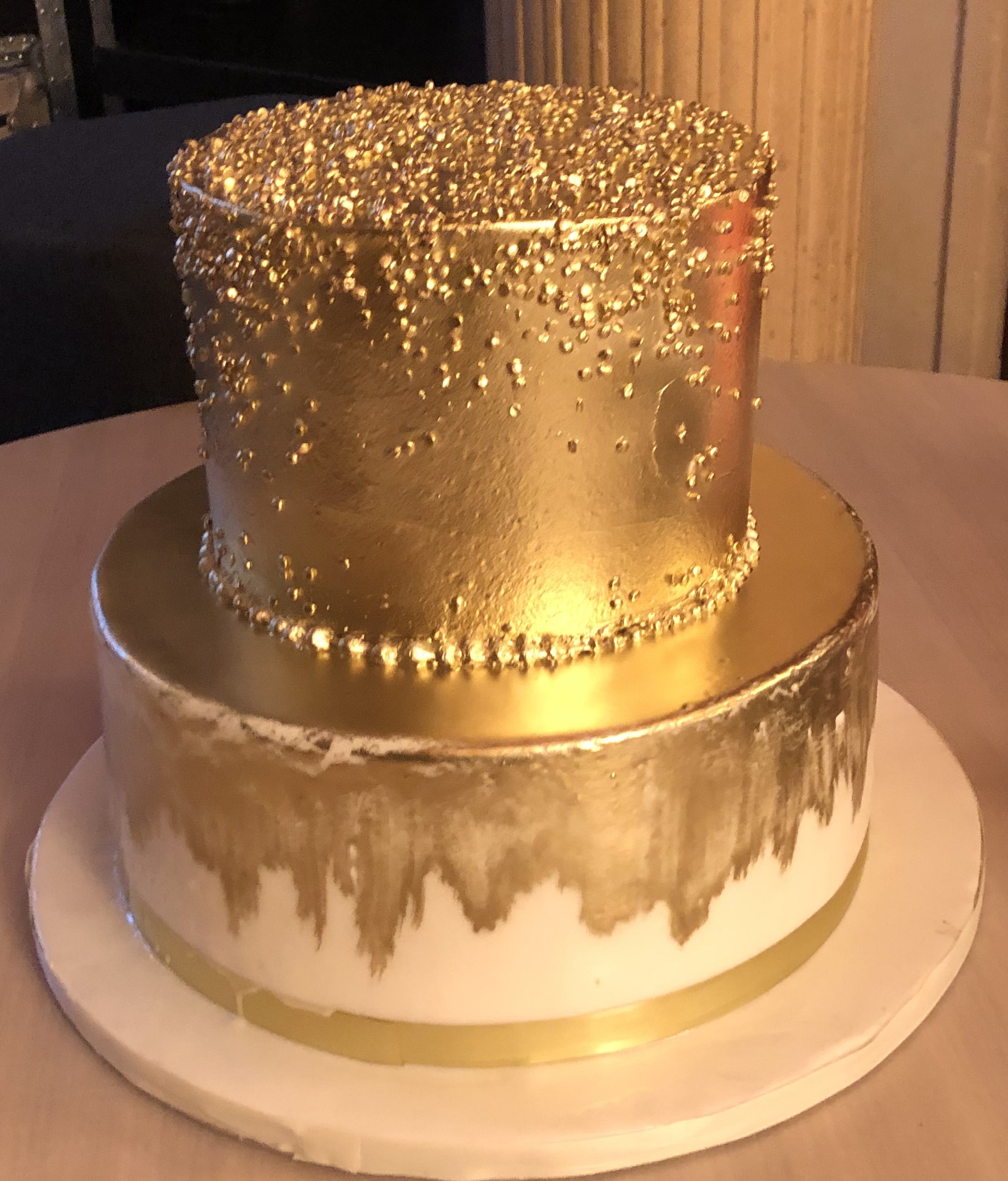 Goldy Premium Quality Wedding Cake With Gold Brush And Gold Edible Sequins