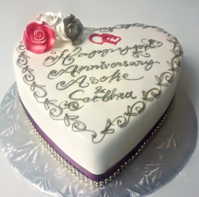 Heart shape fondant Asoke & Subhra Anniversary Cake