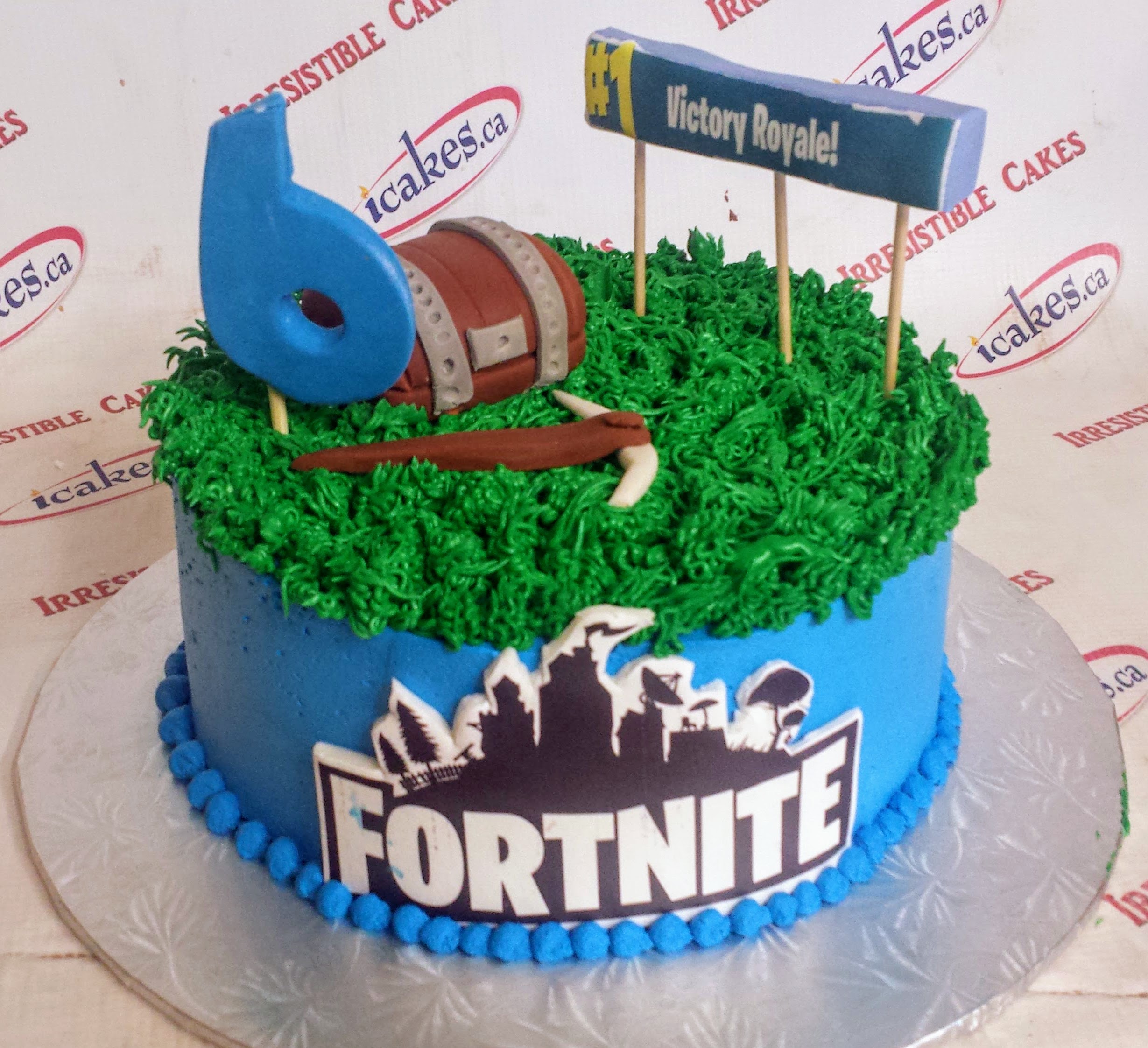 small fortnite cake idea  Boy birthday cake, 9th birthday cake, Fortnite