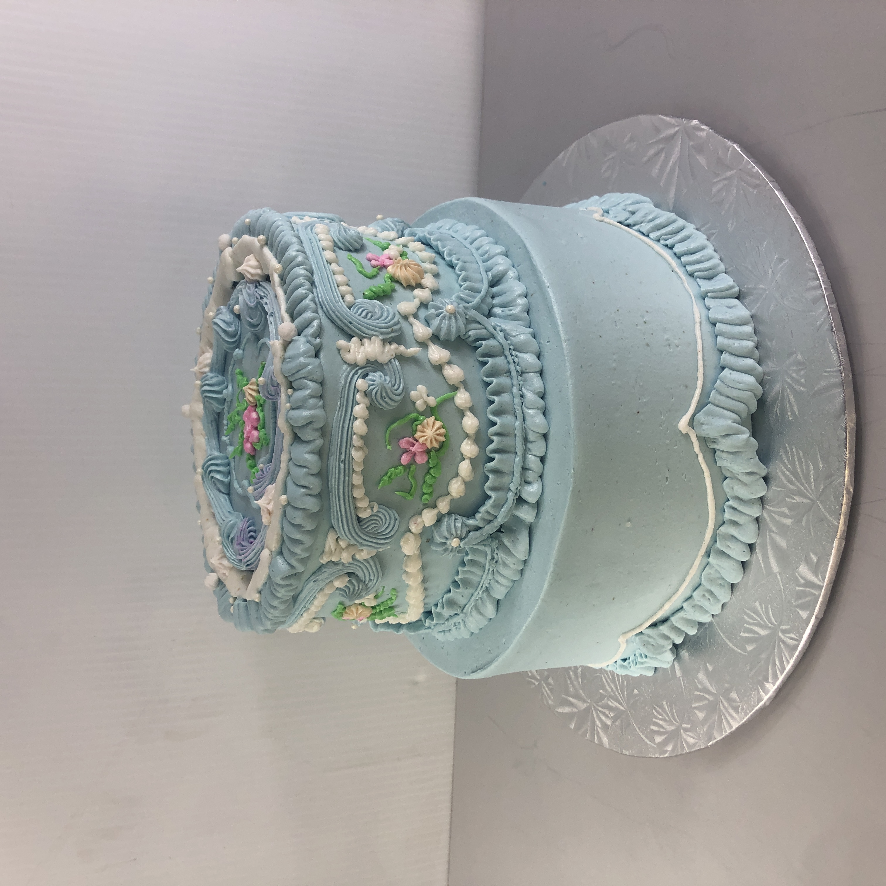 Eggless vs. Vegan Cakes: Finding the Best Inclusive Wedding Cakes in Toronto