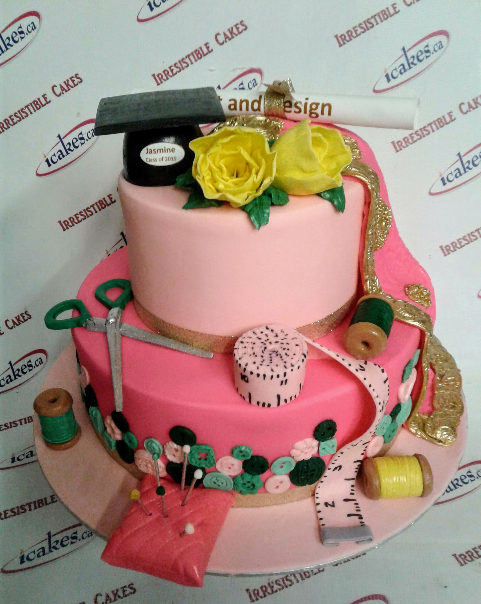 Best Graduation Cake for Girls: Elegant & Cute Cake Designs