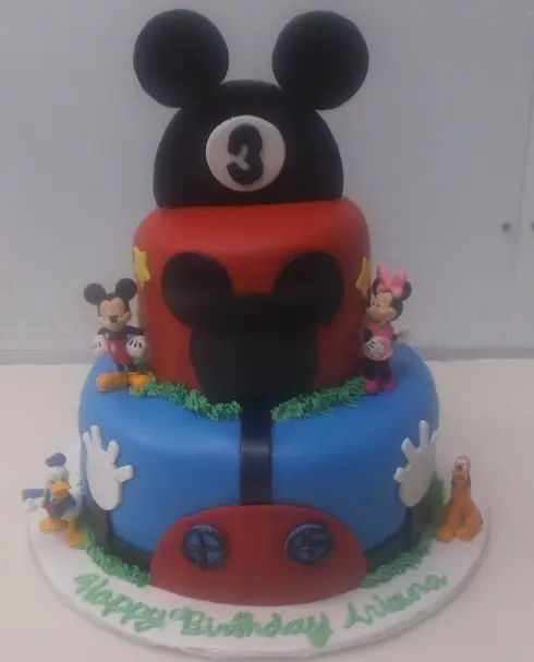 Mickey Mouse And Minni Mouse 2 Tier Fondant Kids Cake