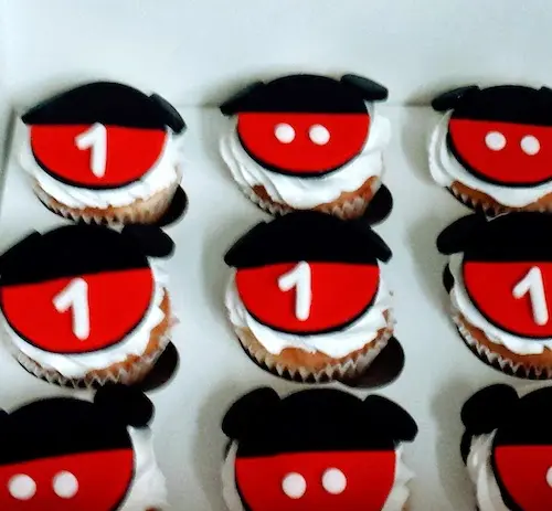 Kids Theme Paw Patrol, Spiderman, Super Heros, Thomas The Train Photo Cupcakes